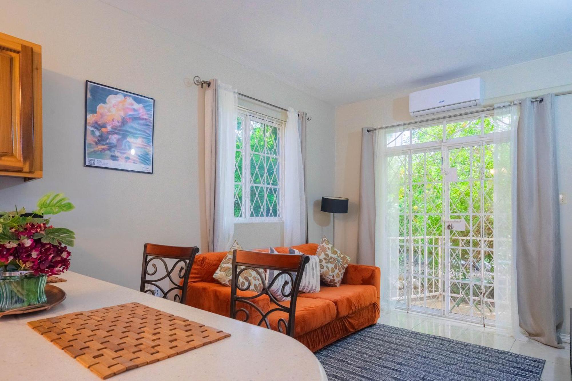 Musgrave Annex- Comfy 1 Bedroom Apartment On The Ground Floor Kingston Exteriér fotografie