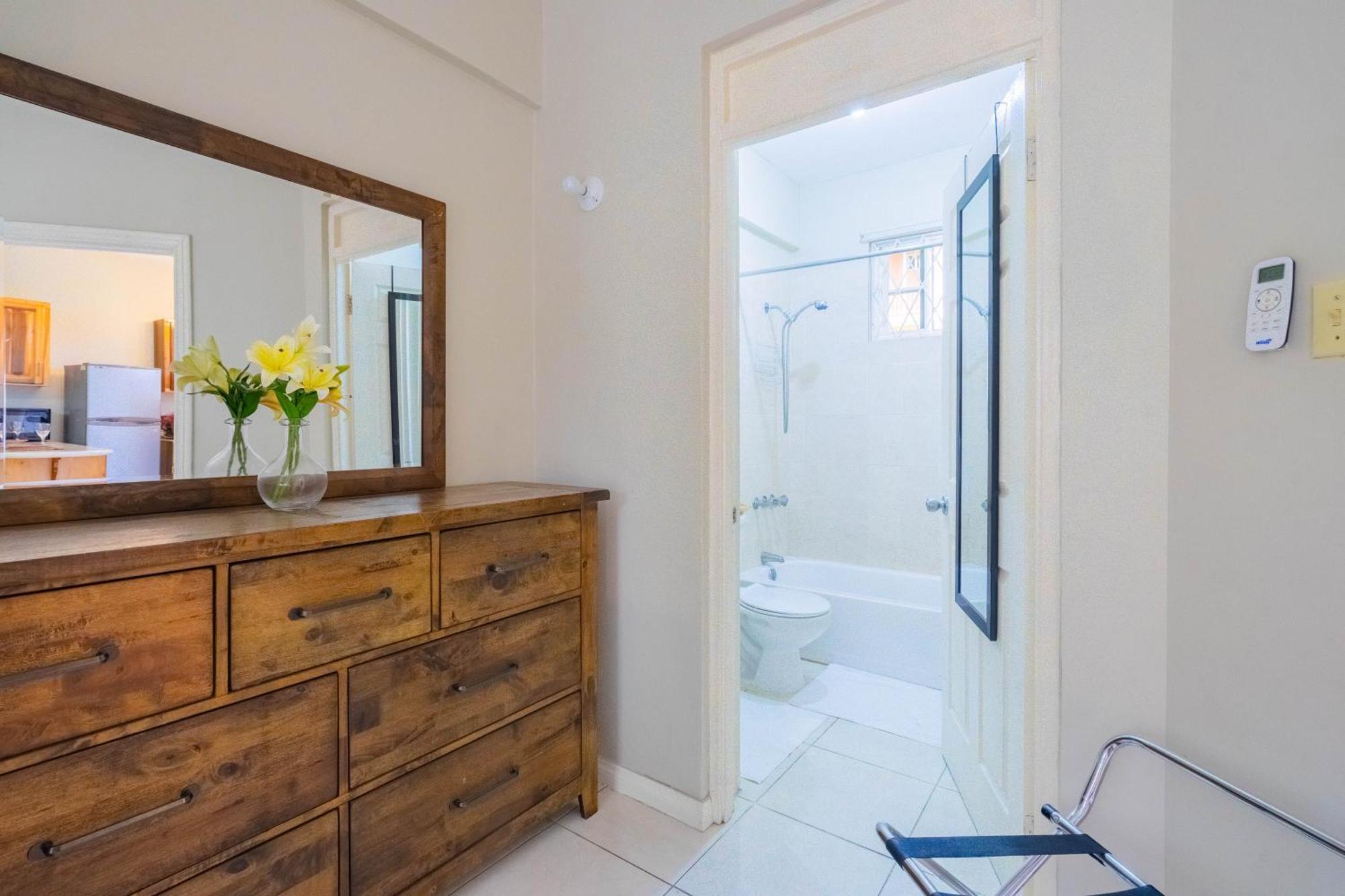 Musgrave Annex- Comfy 1 Bedroom Apartment On The Ground Floor Kingston Exteriér fotografie