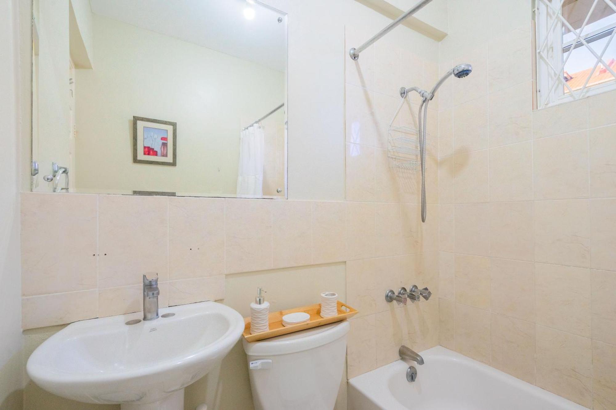 Musgrave Annex- Comfy 1 Bedroom Apartment On The Ground Floor Kingston Exteriér fotografie