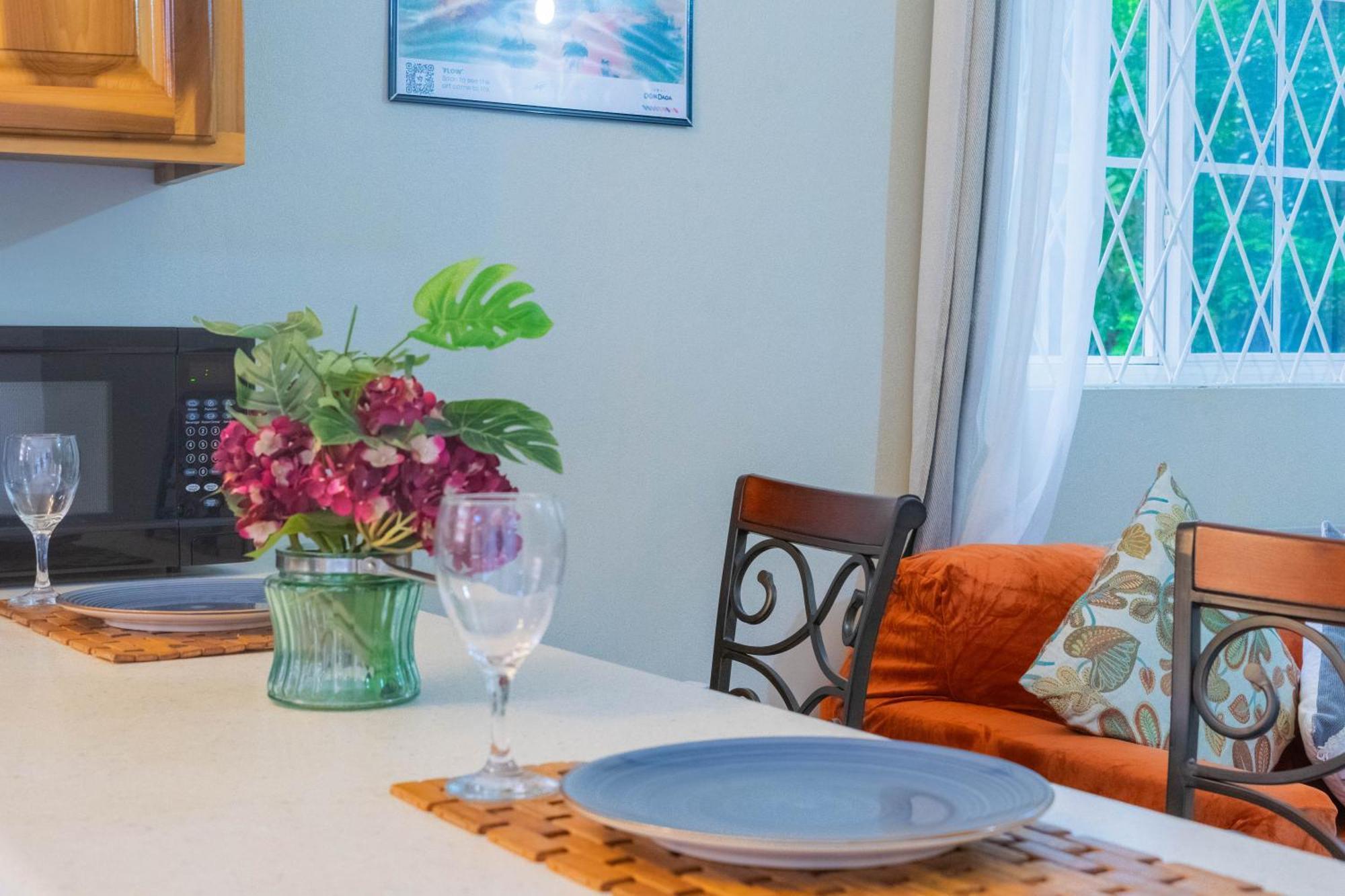 Musgrave Annex- Comfy 1 Bedroom Apartment On The Ground Floor Kingston Exteriér fotografie